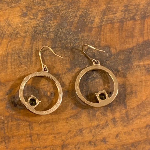 3/$20 Vintage Green Rhinestone Earrings - Picture 2 of 5